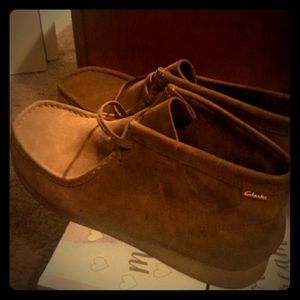 Clarks wallabies 13s